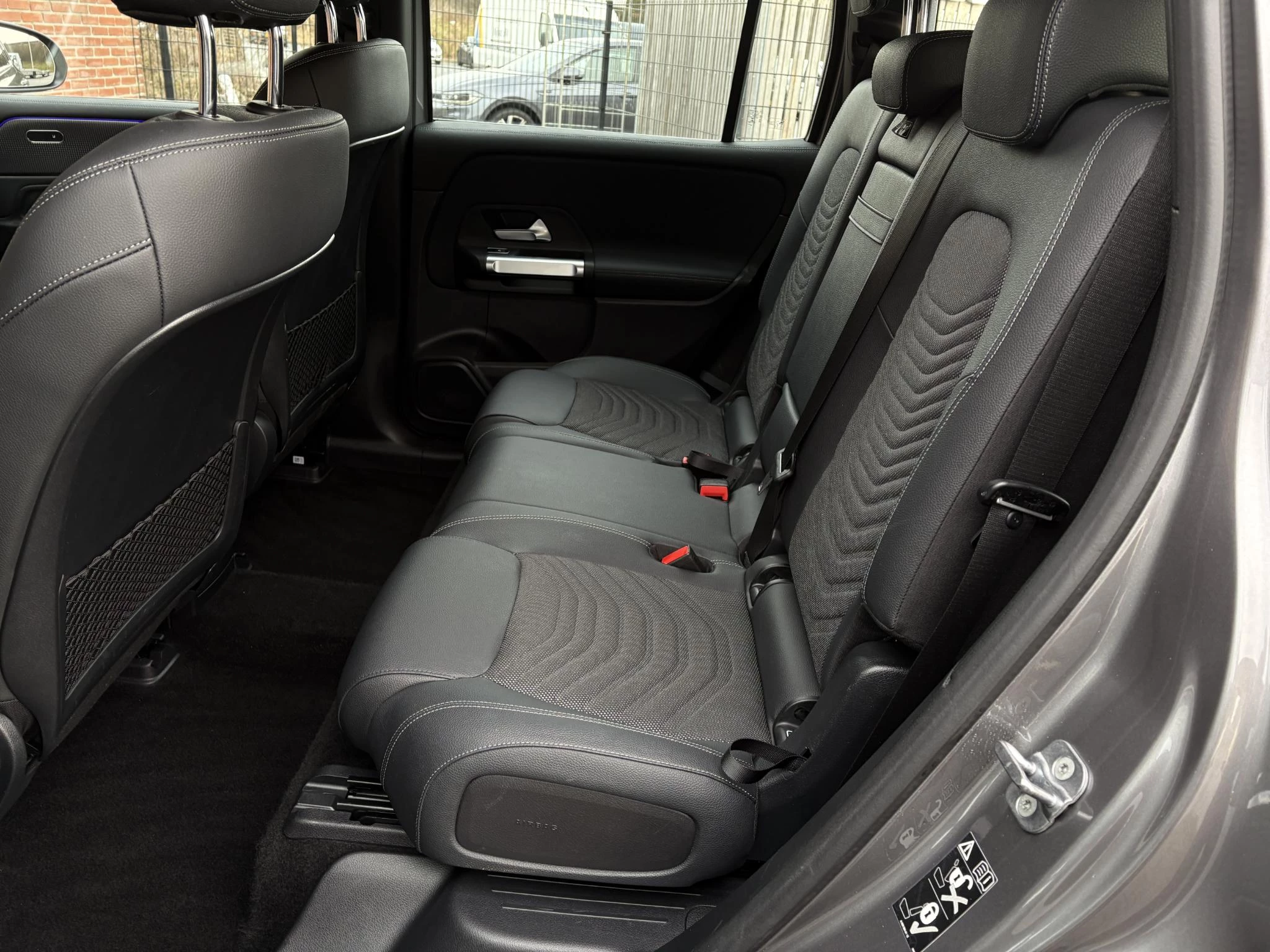 Hoofdafbeelding Mercedes-Benz EQB