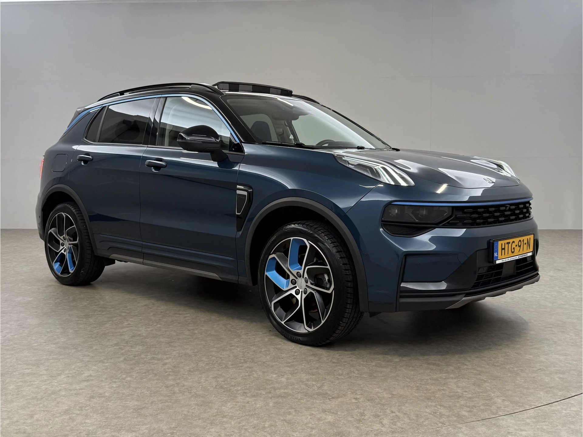 Hoofdafbeelding Lynk & Co 01