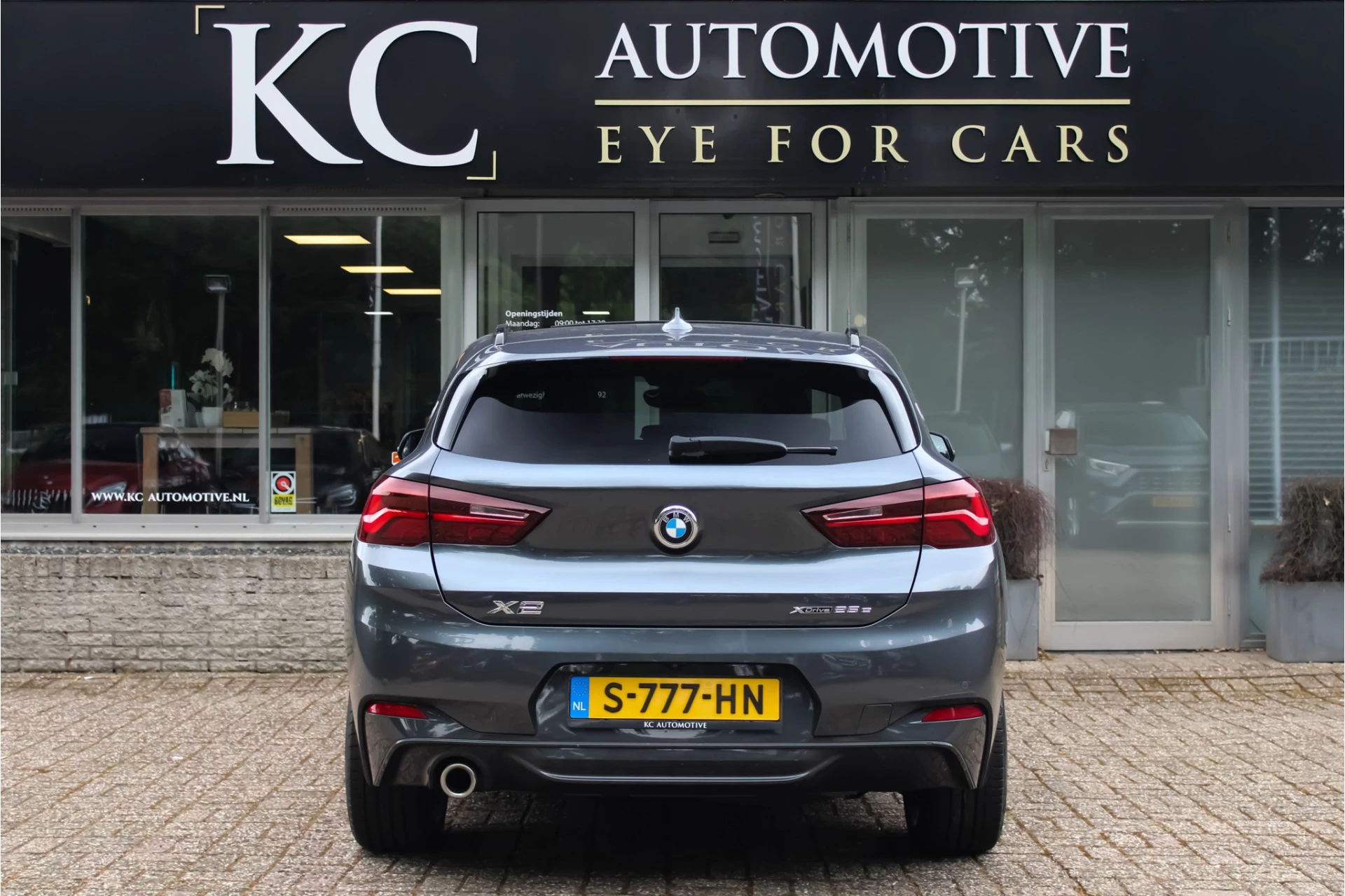 Hoofdafbeelding BMW X2