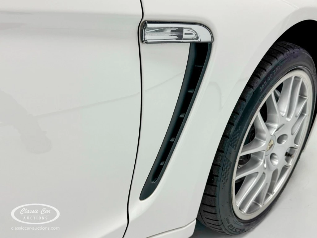 Hoofdafbeelding Porsche Panamera