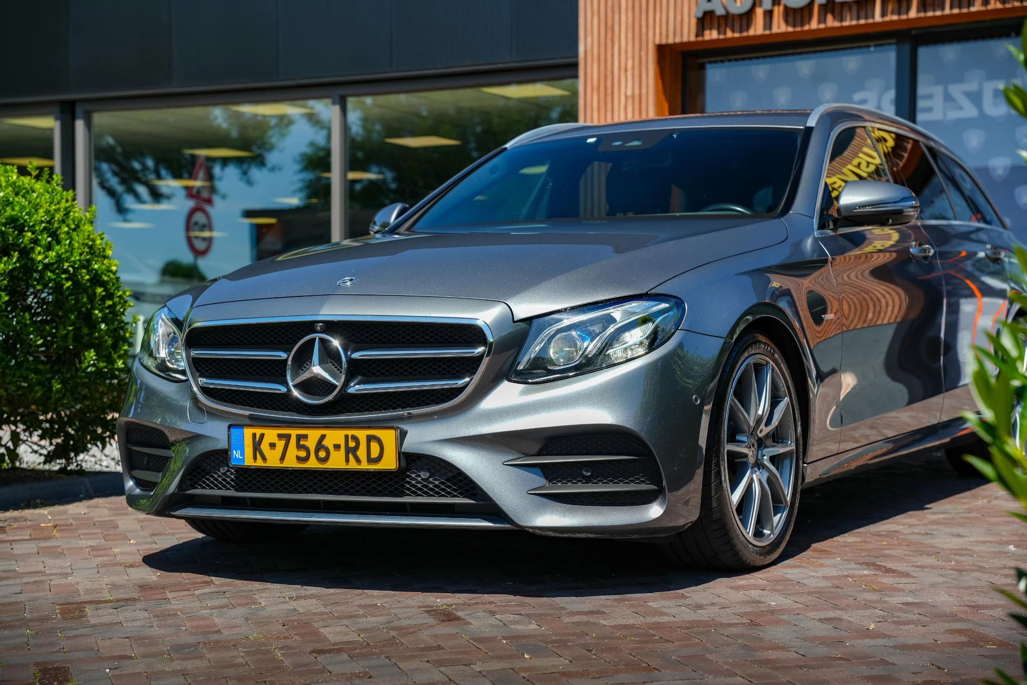Hoofdafbeelding Mercedes-Benz E-Klasse