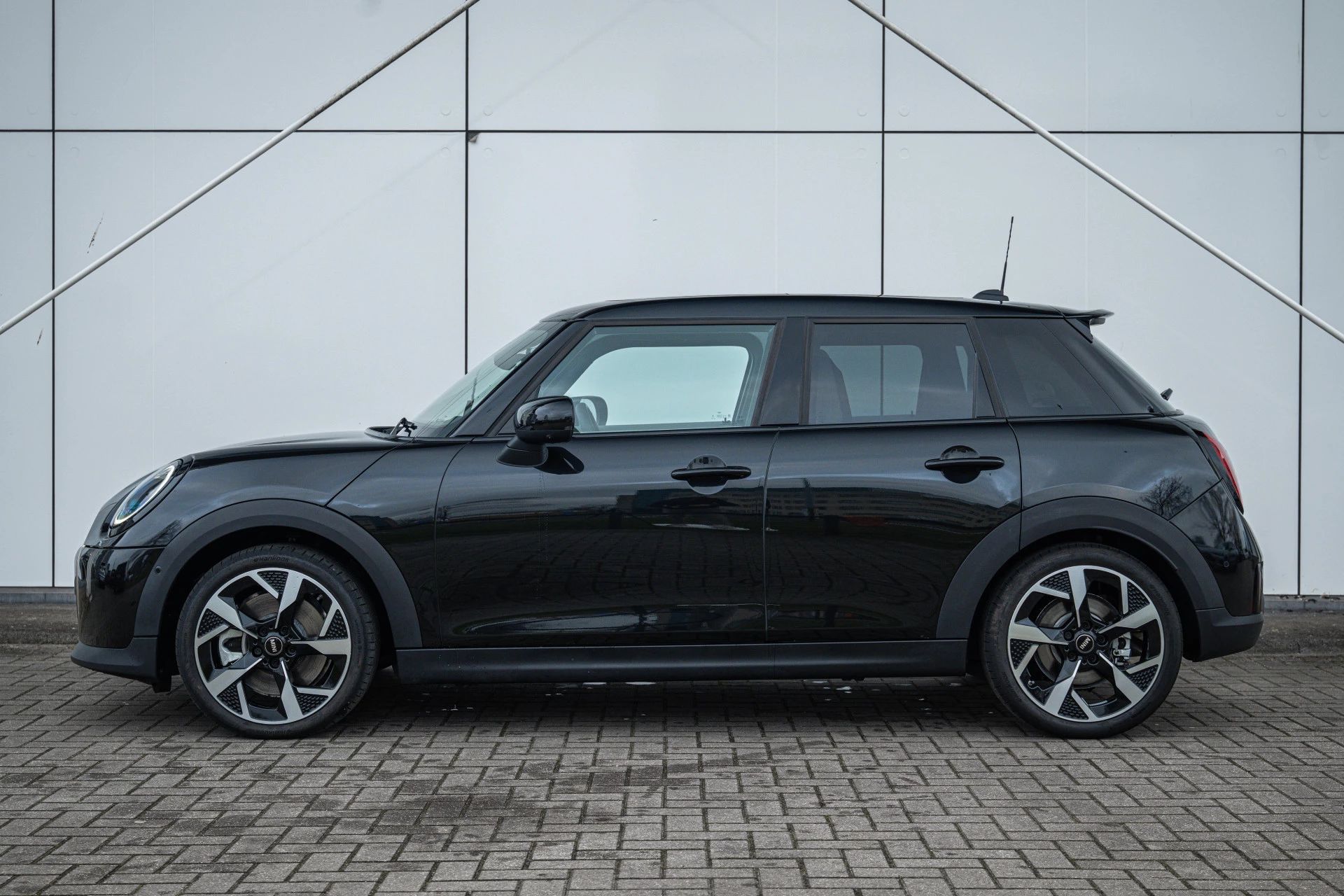 Hoofdafbeelding MINI 5-deurs