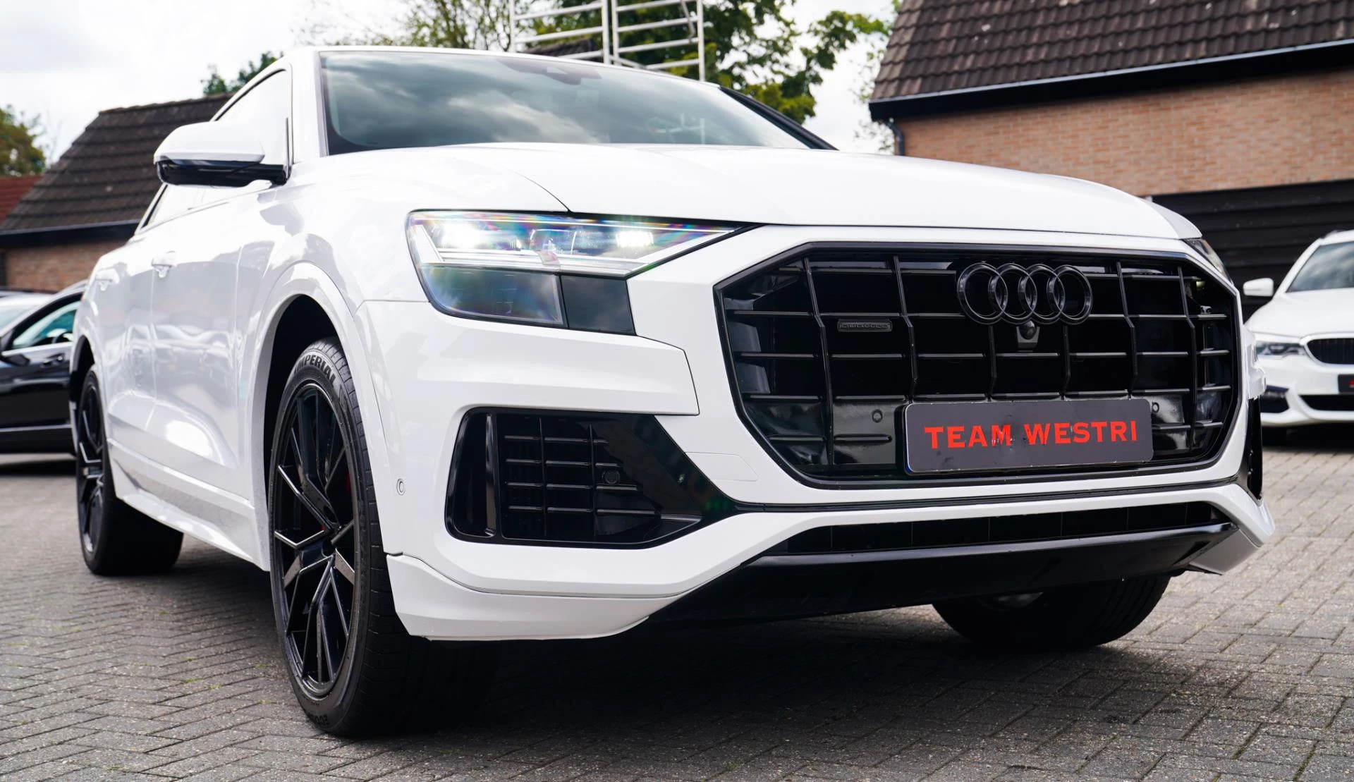 Hoofdafbeelding Audi Q8