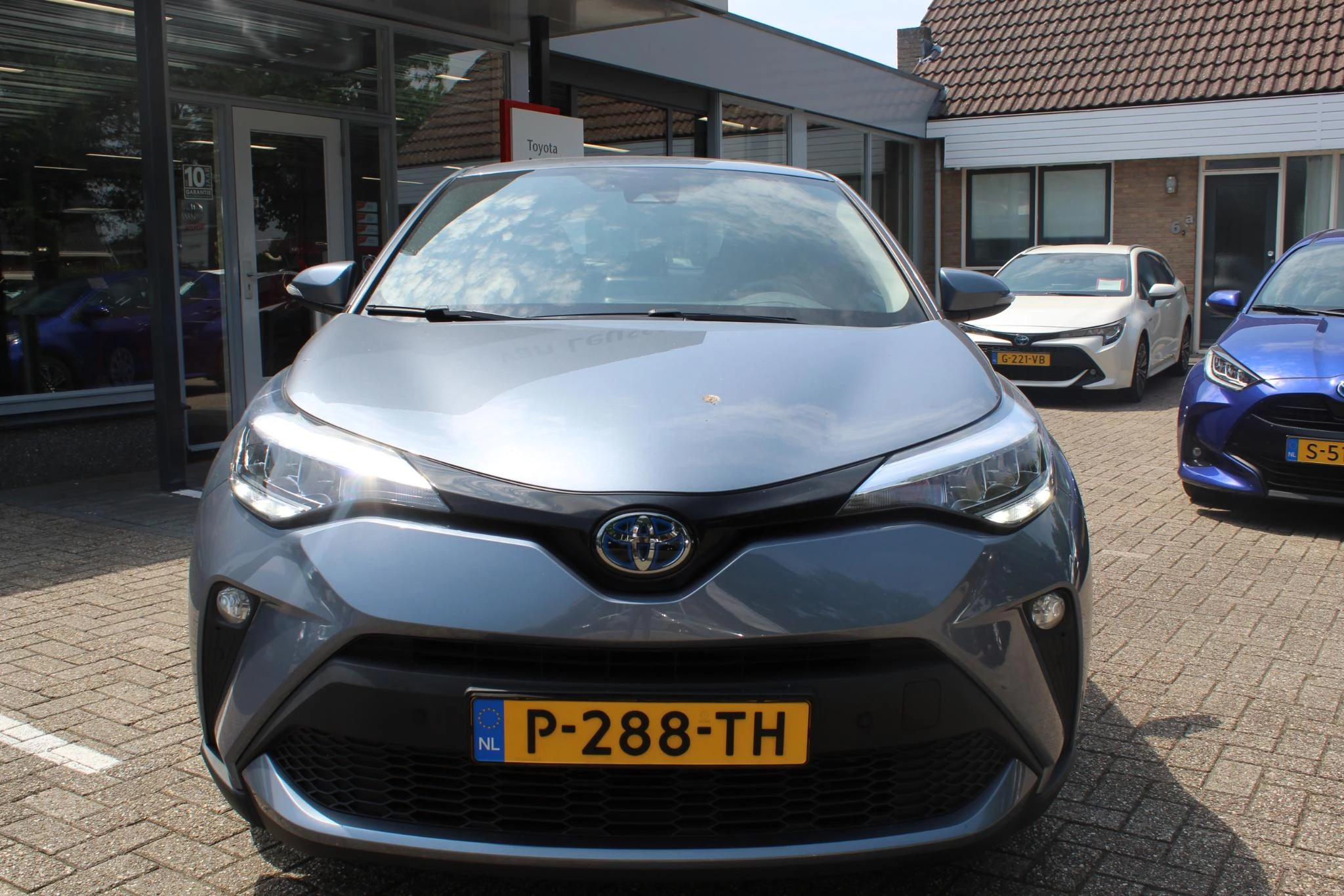 Hoofdafbeelding Toyota C-HR