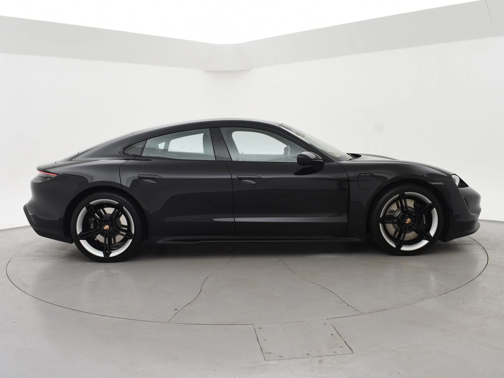 Hoofdafbeelding Porsche Taycan