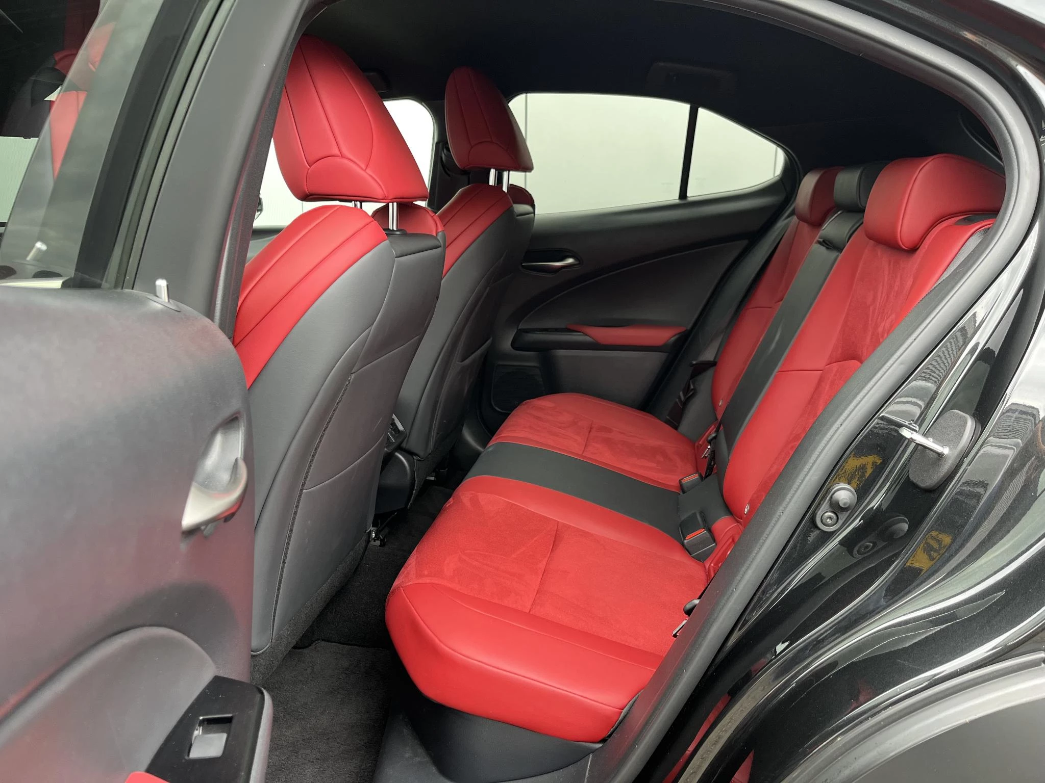 Hoofdafbeelding Lexus UX