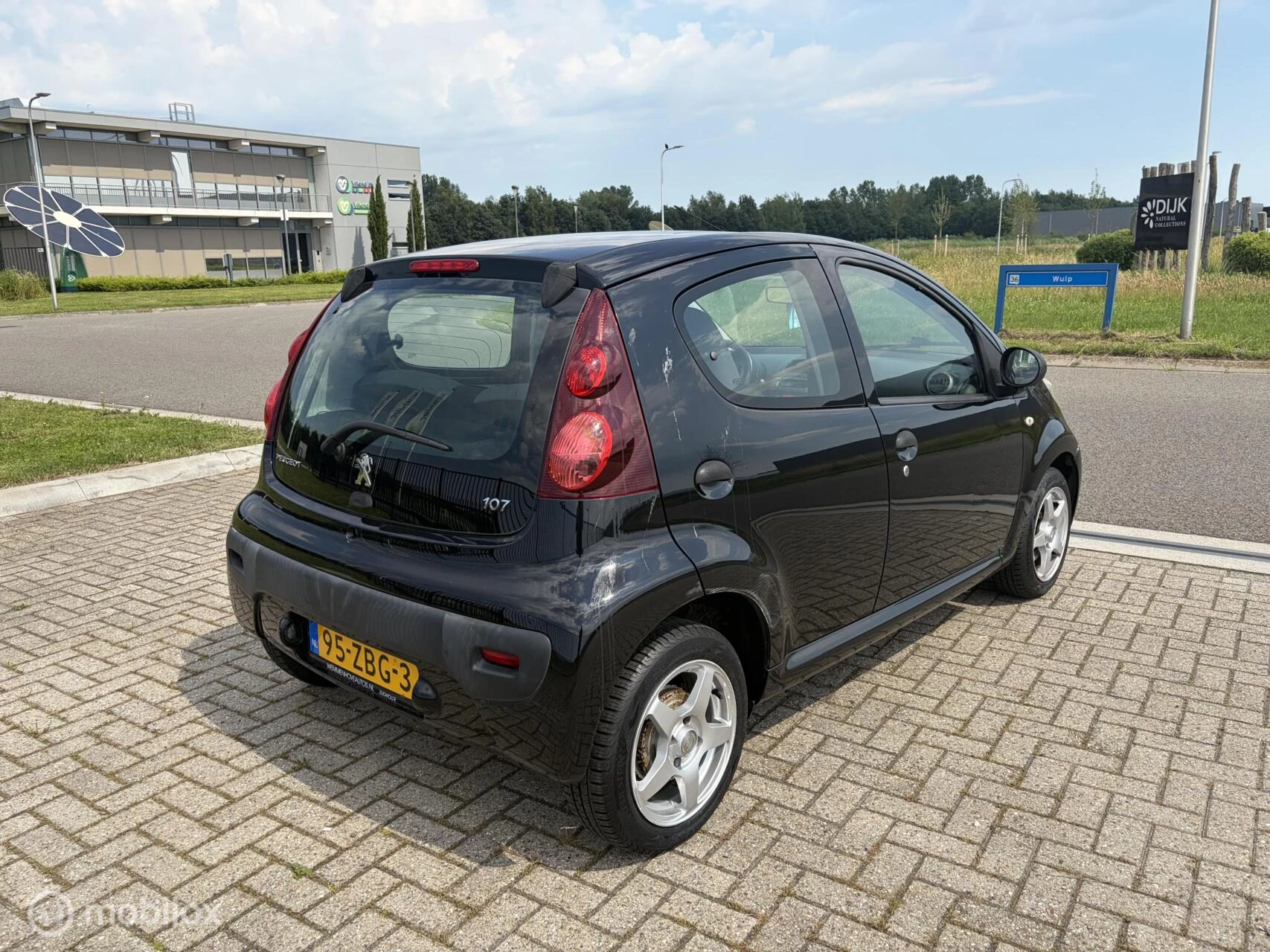 Hoofdafbeelding Peugeot 107