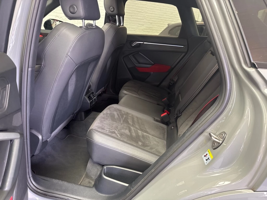 Hoofdafbeelding Audi RSQ3