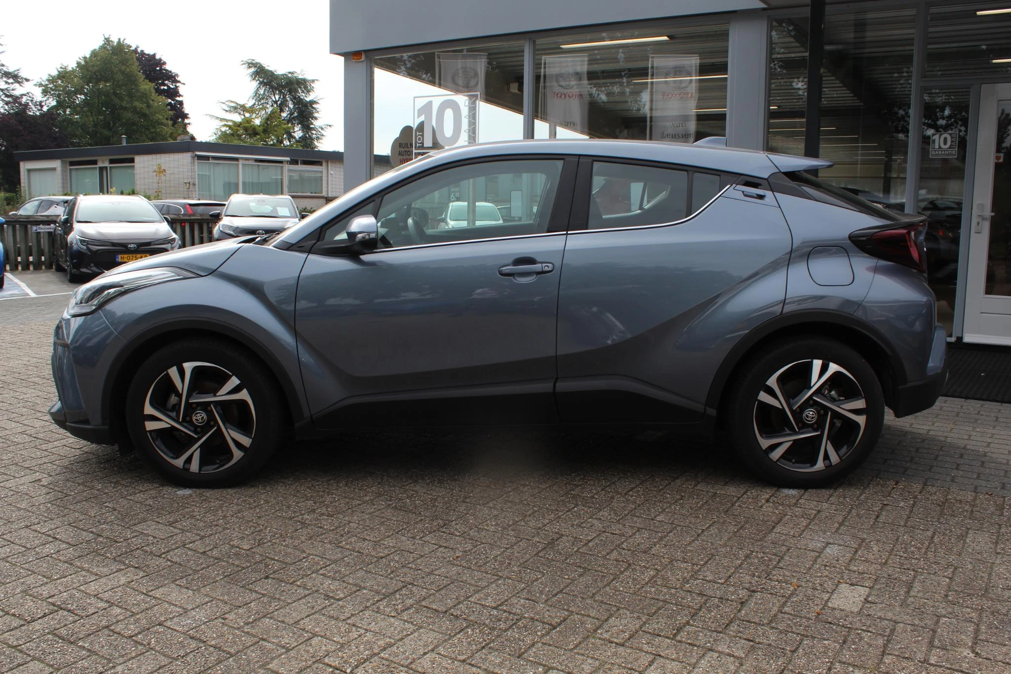 Hoofdafbeelding Toyota C-HR