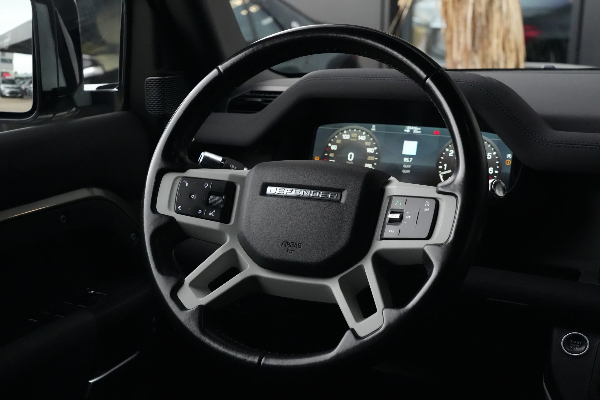 Hoofdafbeelding Land Rover Defender