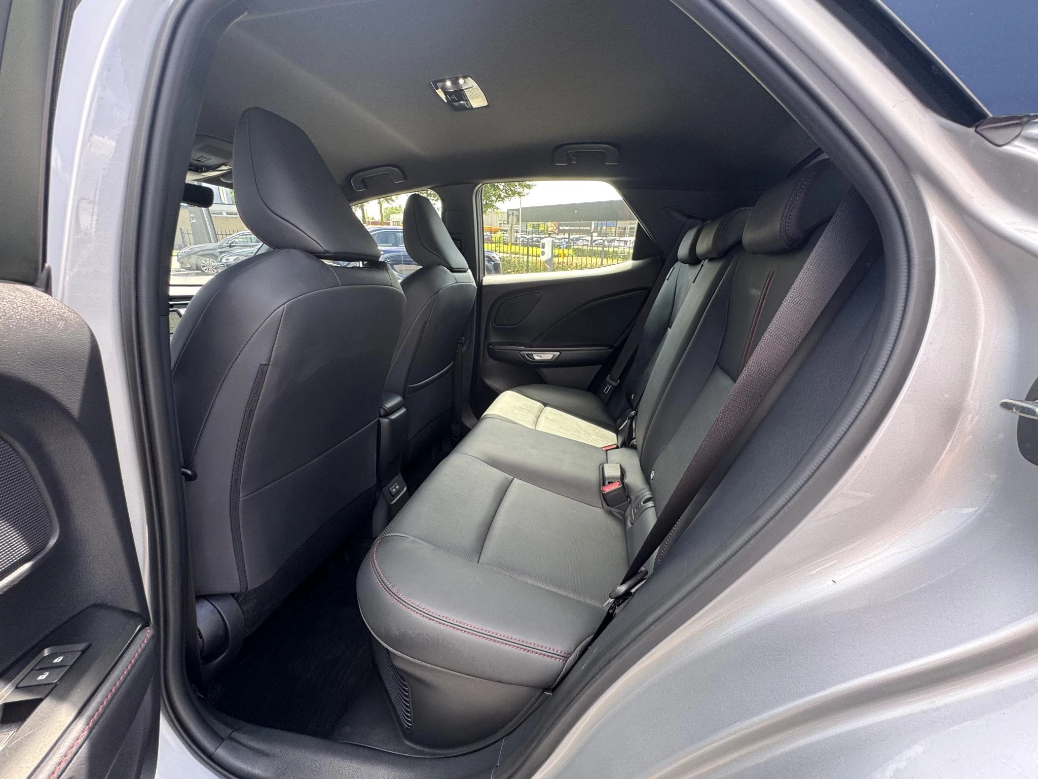 Hoofdafbeelding Lexus LBX