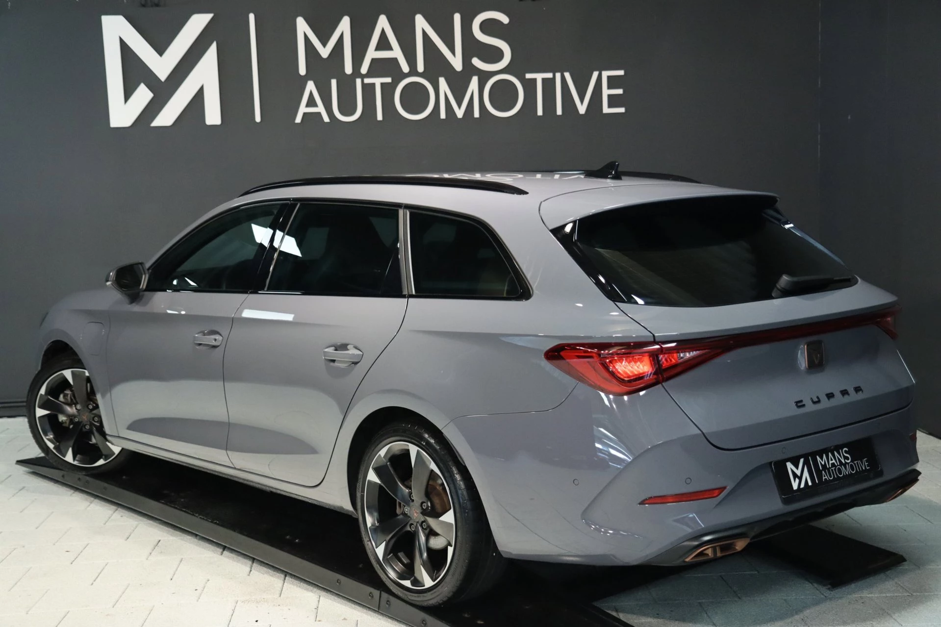 Hoofdafbeelding CUPRA Leon Sportstourer