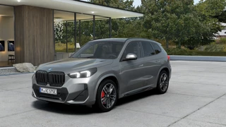 BMW X1 xDrive25e M Sport Automaat / Trekhaak / Panoramadak / Sportstoelen / Comfort Access / Achteruitrijcamera / Harman-Kardon / Adaptieve LED
