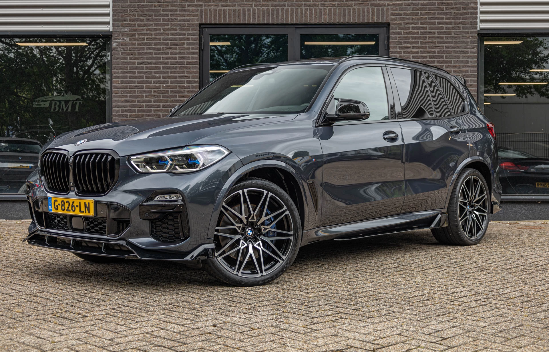 Hoofdafbeelding BMW X5