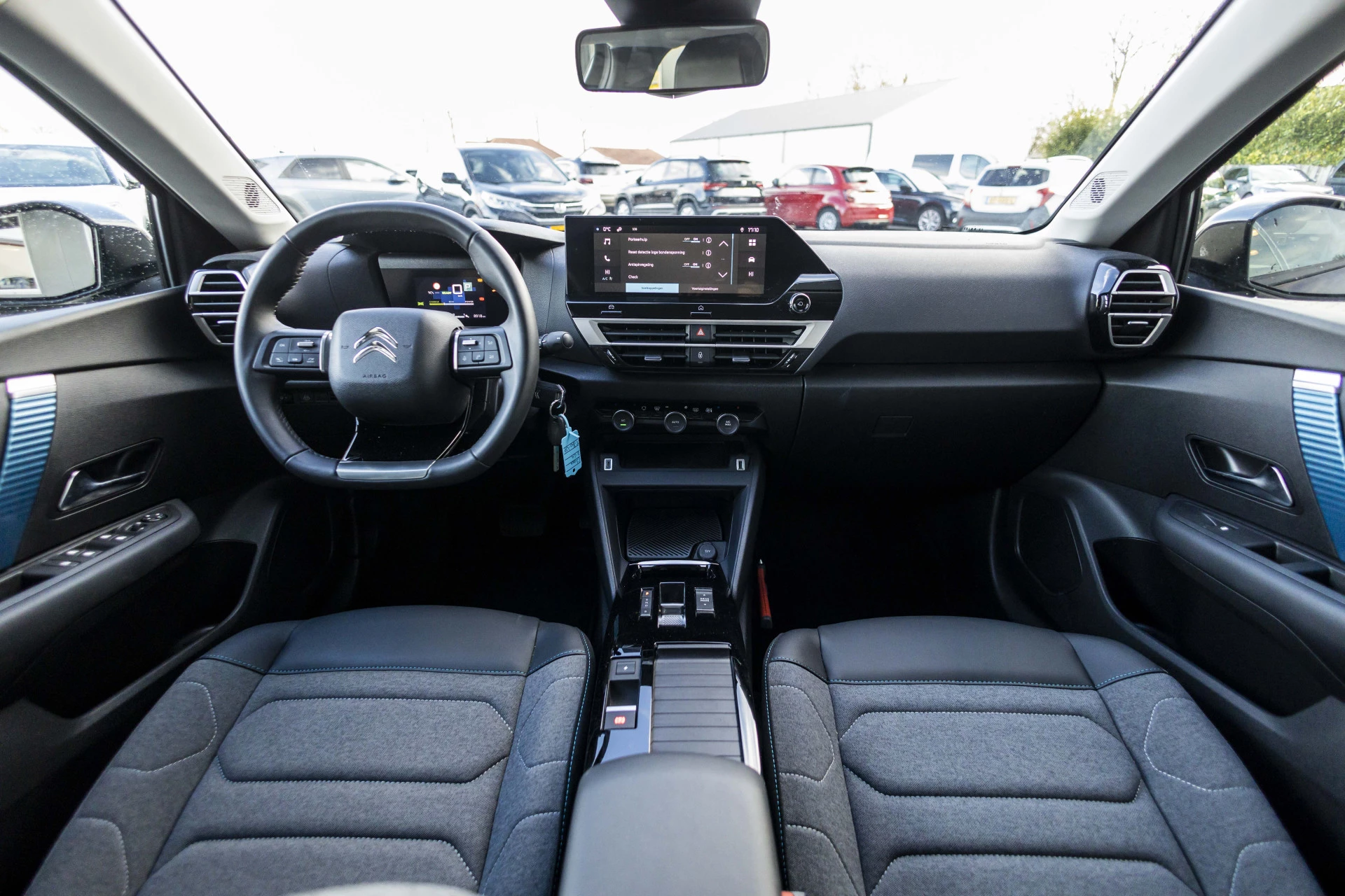 Hoofdafbeelding Citroën ë-C4