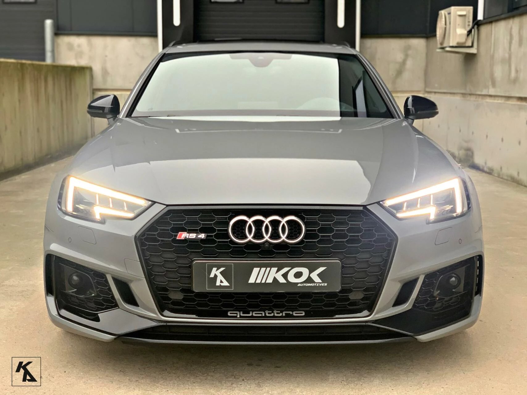 Hoofdafbeelding Audi RS4