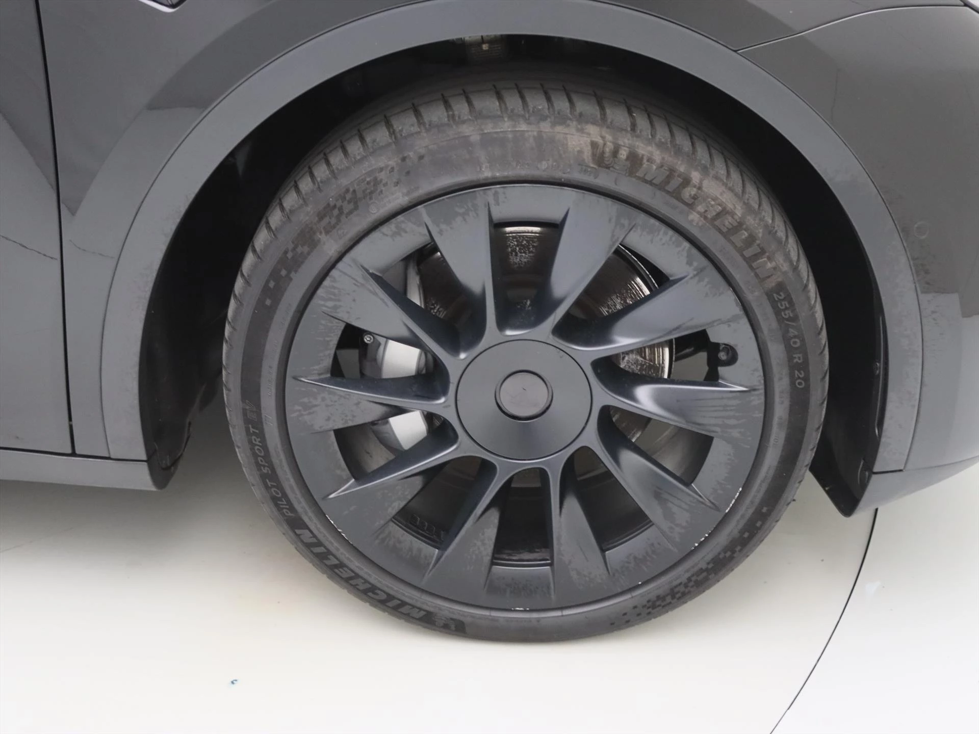 Hoofdafbeelding Tesla Model Y