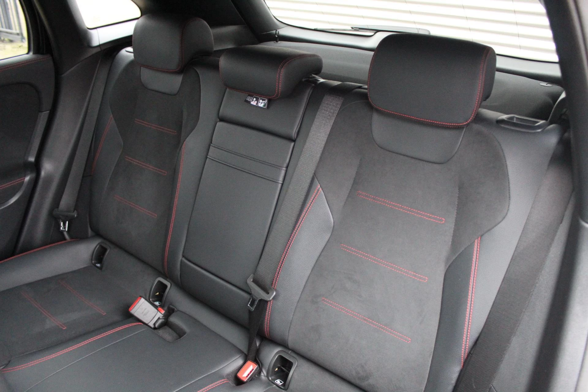 Hoofdafbeelding Mercedes-Benz EQA