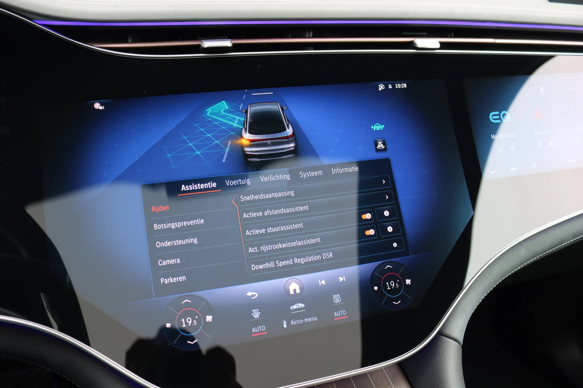 Hoofdafbeelding Mercedes-Benz EQS