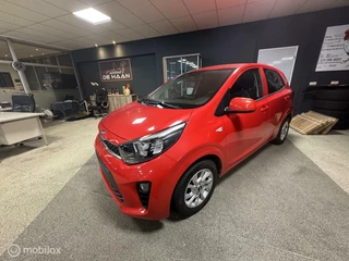 Kia Picanto 1.2i GT-Line 4 CILINDER 87PK NAVI CLIMA CRUISE STOELVERWARMING