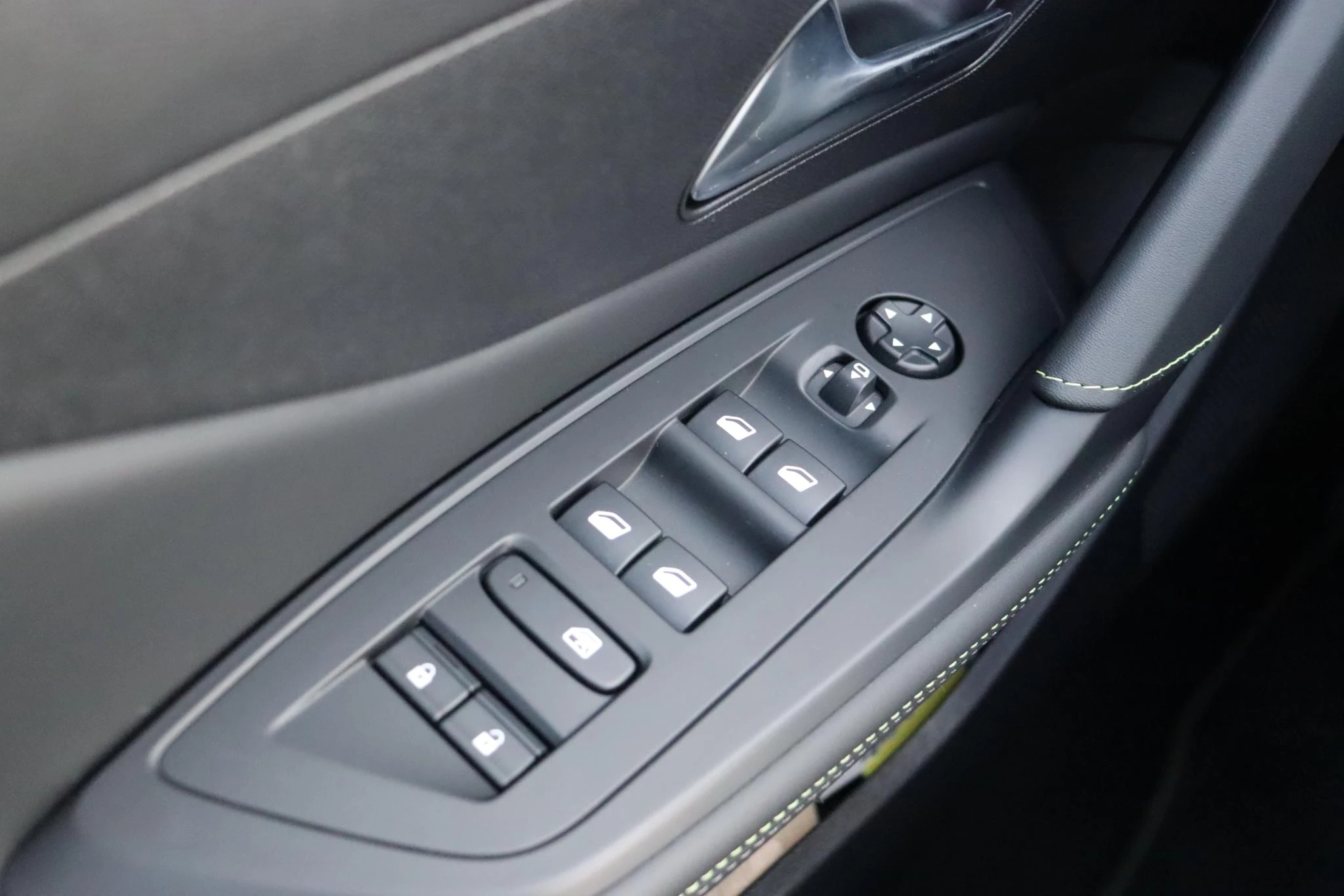 Hoofdafbeelding Peugeot 408