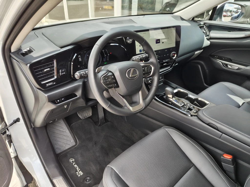 Hoofdafbeelding Lexus NX