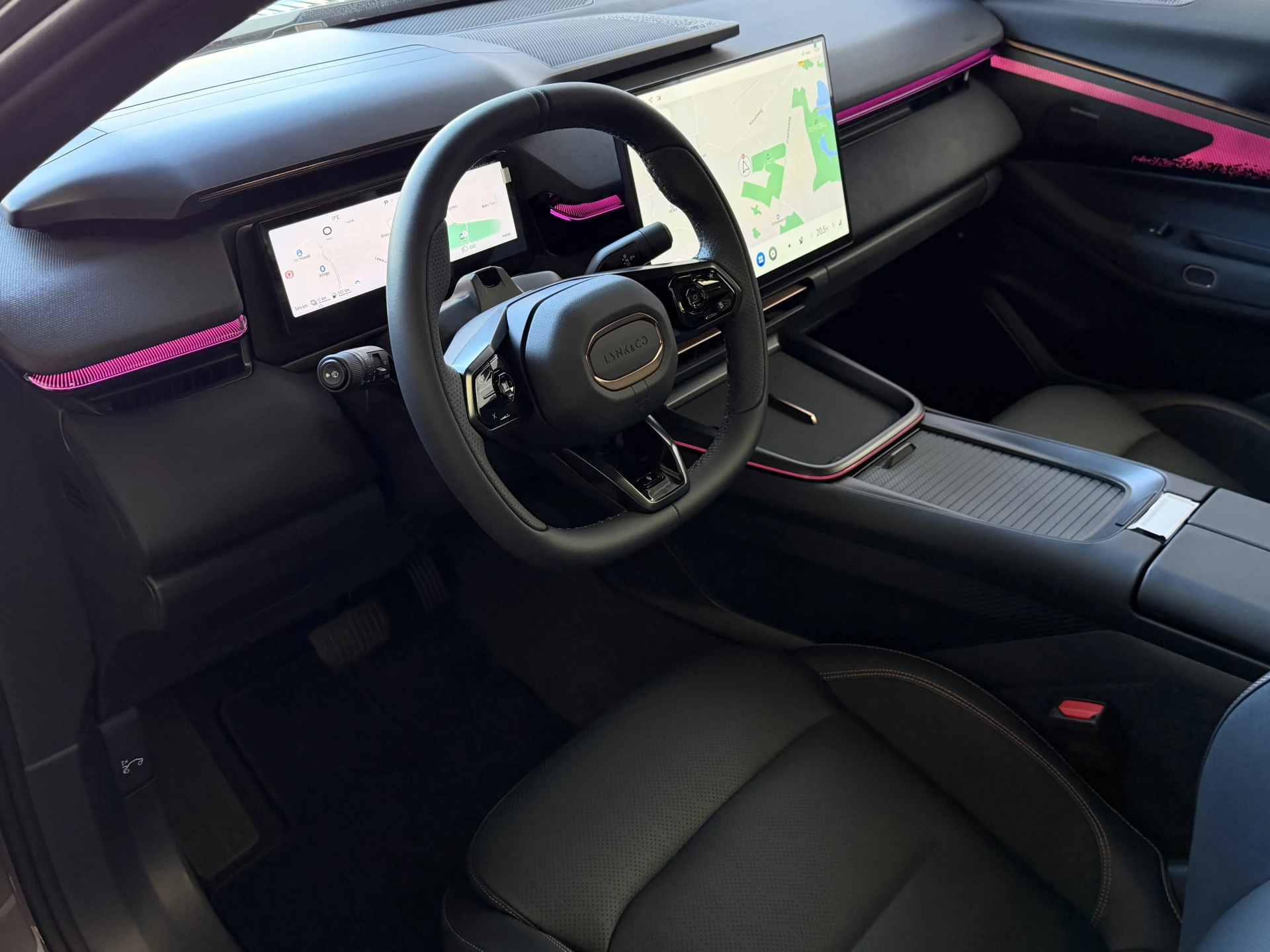 Hoofdafbeelding Lynk & Co 08