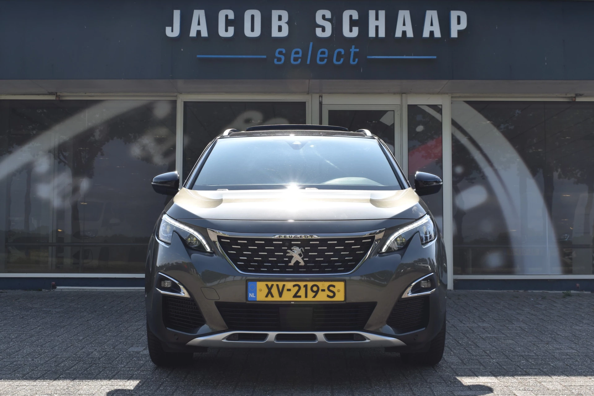 Hoofdafbeelding Peugeot 5008