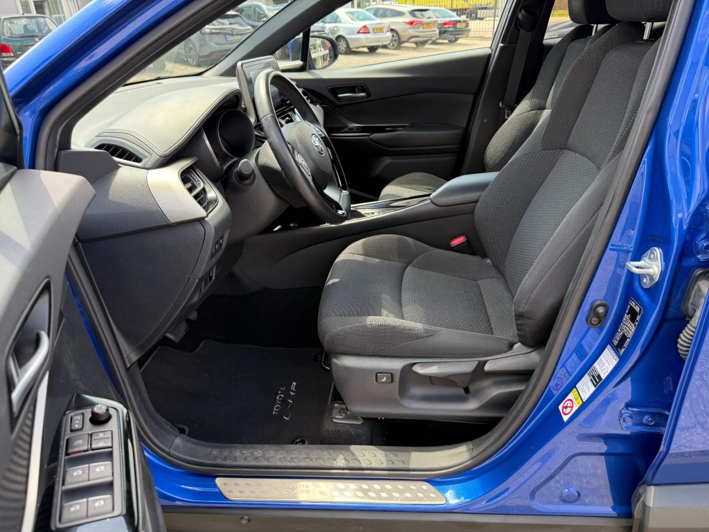 Hoofdafbeelding Toyota C-HR
