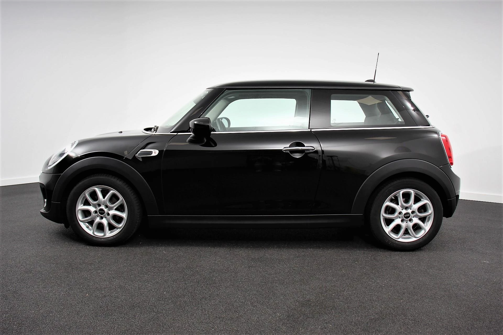 Hoofdafbeelding MINI One