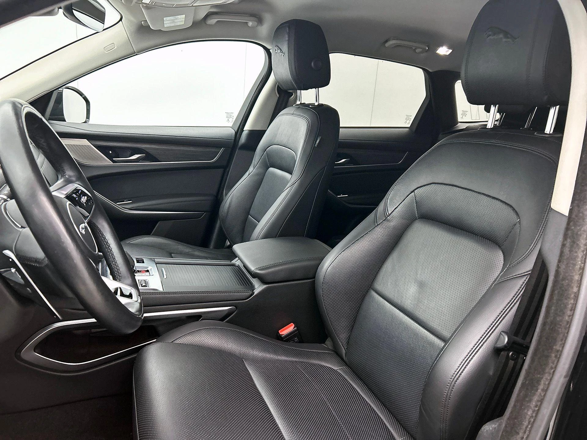 Hoofdafbeelding Jaguar F-PACE