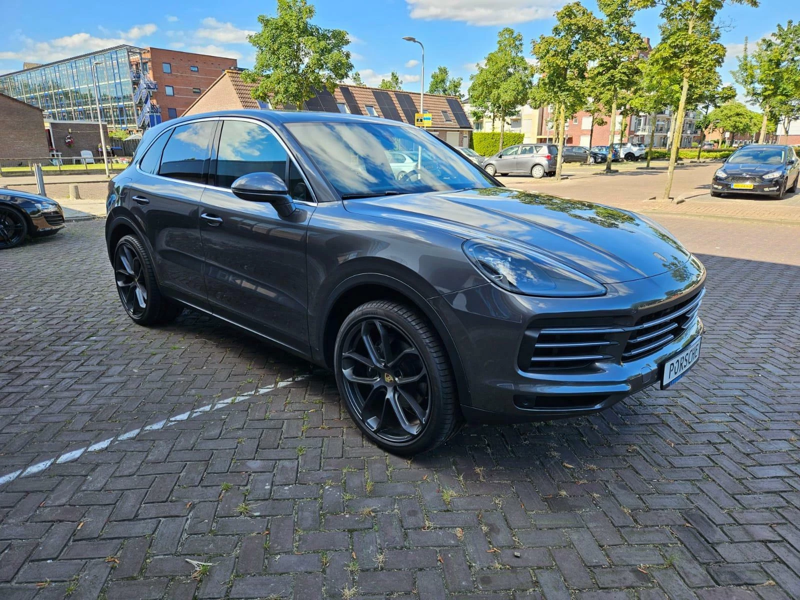 Hoofdafbeelding Porsche Cayenne