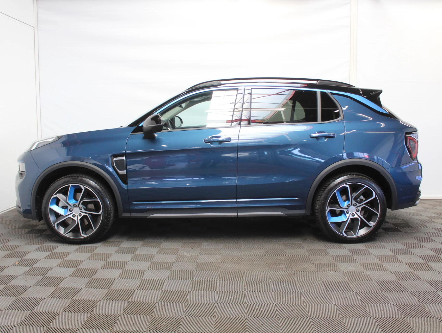 Hoofdafbeelding Lynk & Co 01