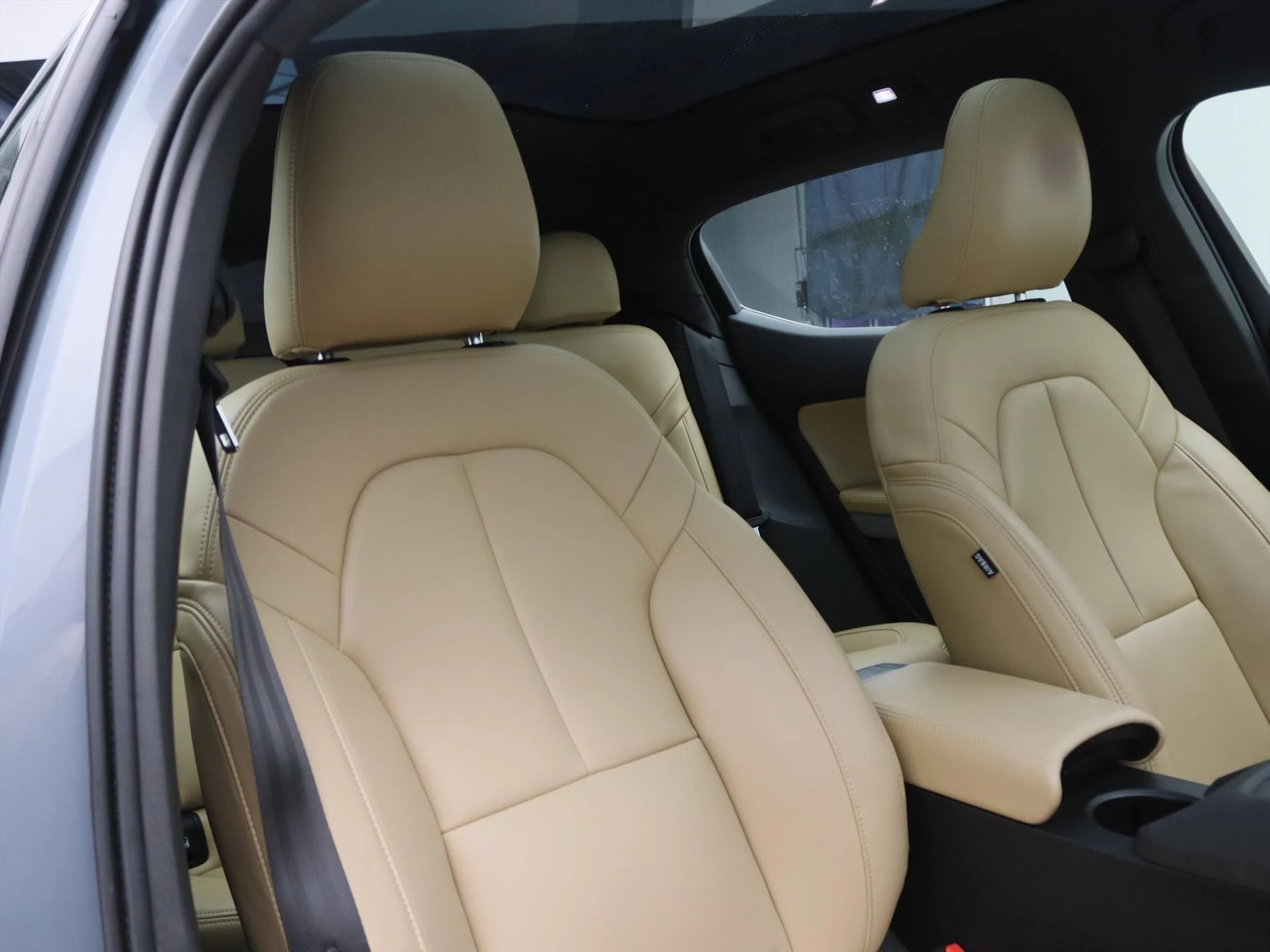 Hoofdafbeelding Polestar 2