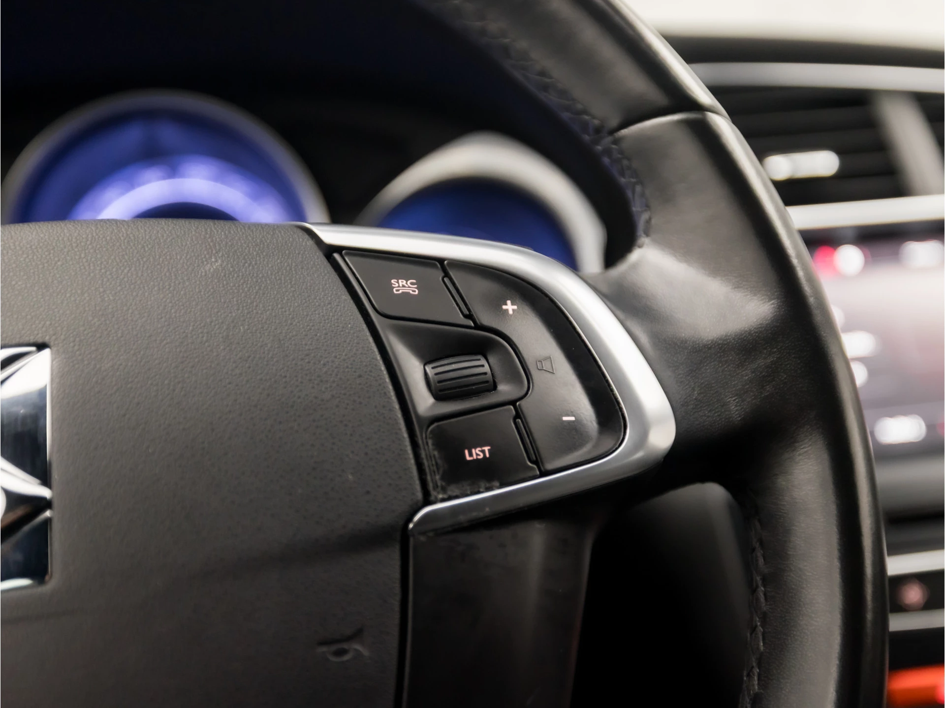 Hoofdafbeelding DS DS 4