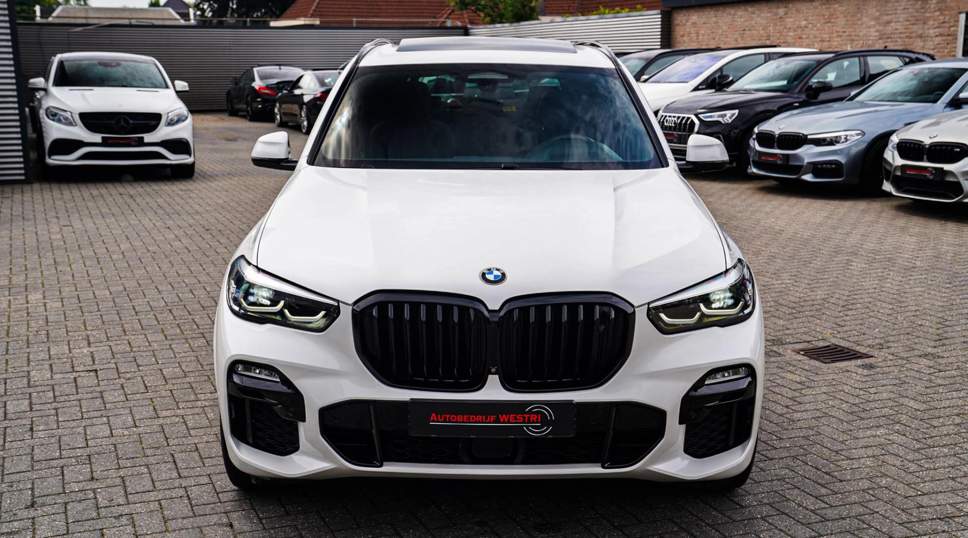 Hoofdafbeelding BMW X5