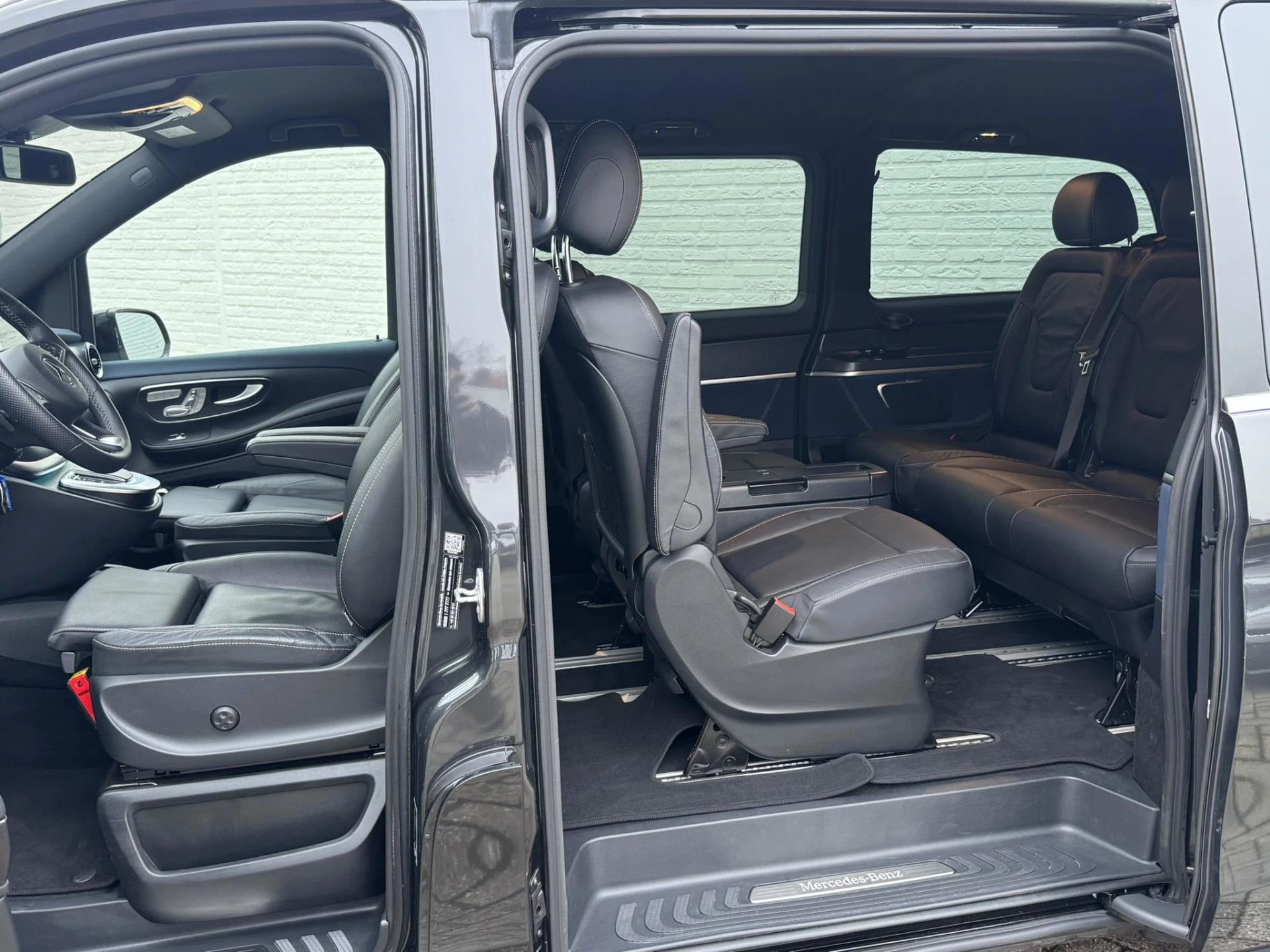 Hoofdafbeelding Mercedes-Benz EQV