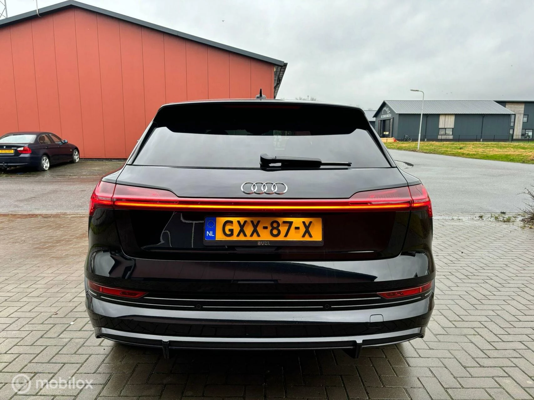 Hoofdafbeelding Audi e-tron