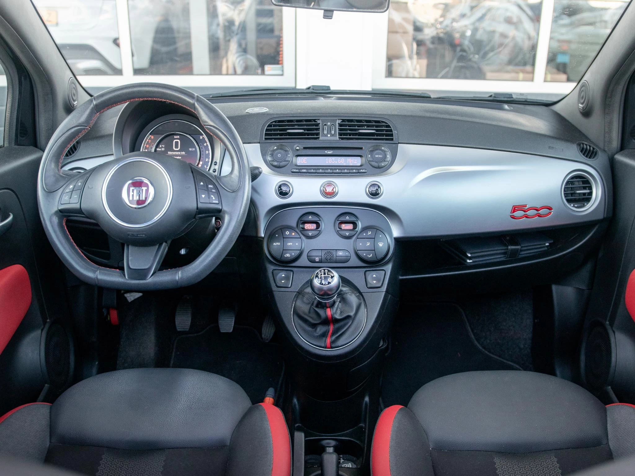 Hoofdafbeelding Fiat 500C