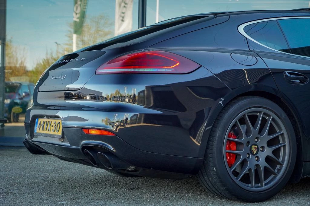 Hoofdafbeelding Porsche Panamera