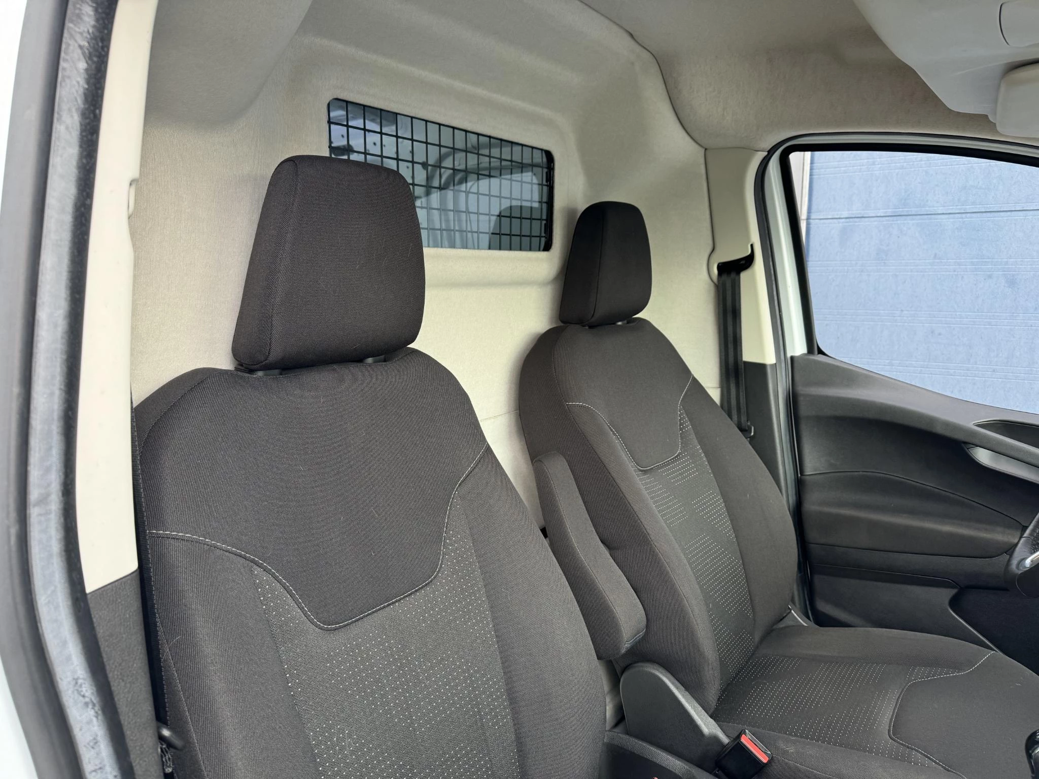 Hoofdafbeelding Ford Transit Courier