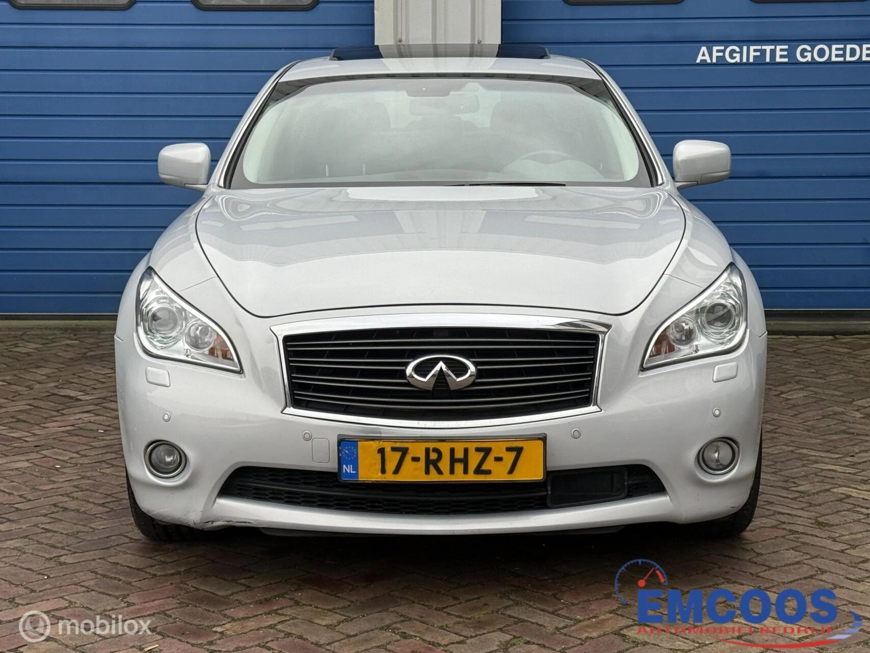 Hoofdafbeelding Infiniti M