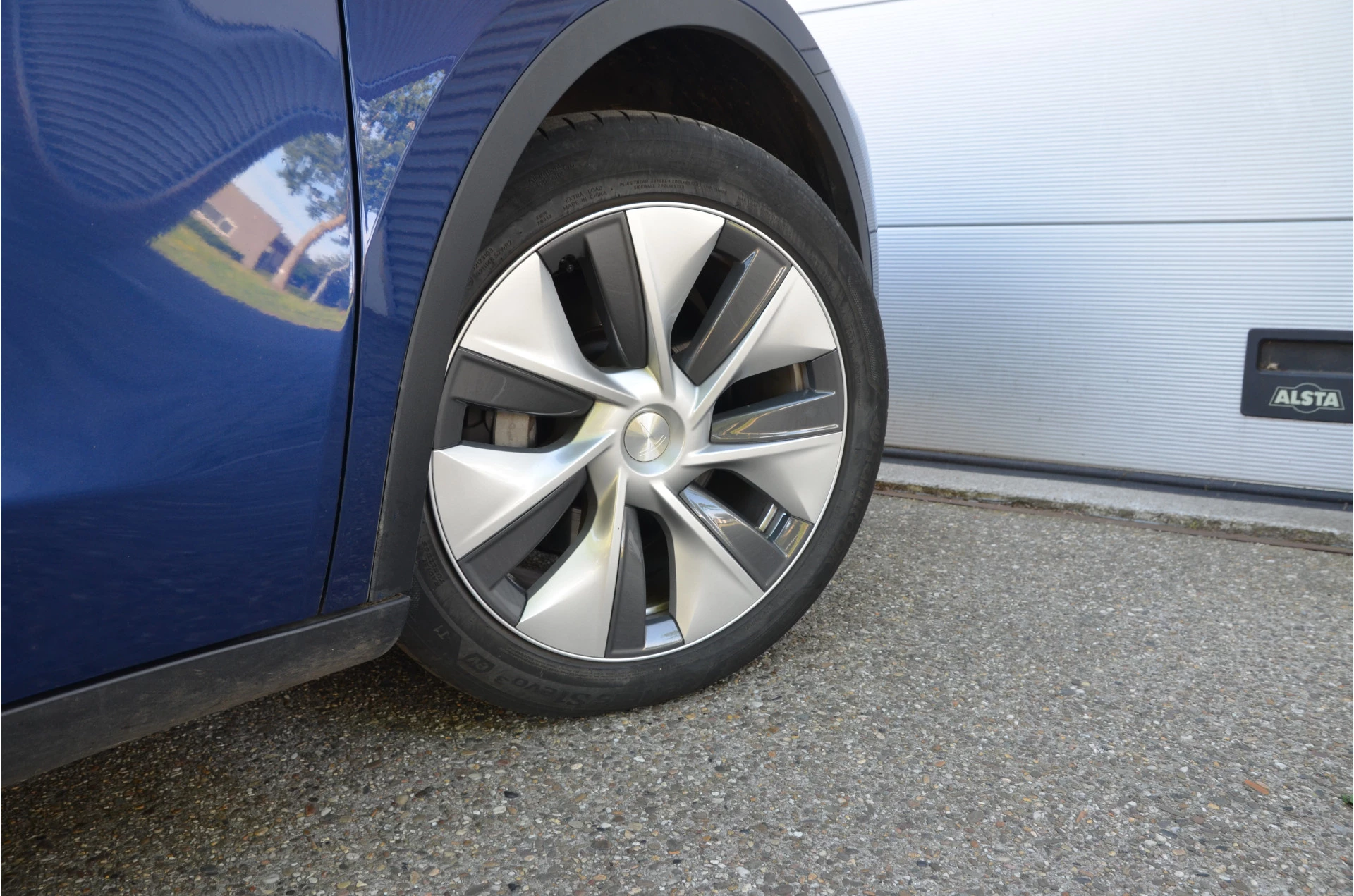Hoofdafbeelding Tesla Model Y
