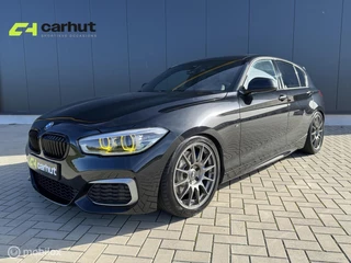 BMW M135i xDrive, Pano, Harman Kardon, Smetteloos!