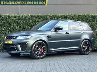 Land Rover Range Rover Sport P575 SVR Carbon Edition, SV BESPOKE SATIN, VOLLEDIG PPF, PANORAMADAK, SCHAALSTOELEN, MERIDIAN, 360-CAMERA, CRUISE, HUD, KEYLESS, DODEHOEK, STOELVERWARMING/VENTILATIE, STUURVERWARMING, LICHTMETAAL 22"