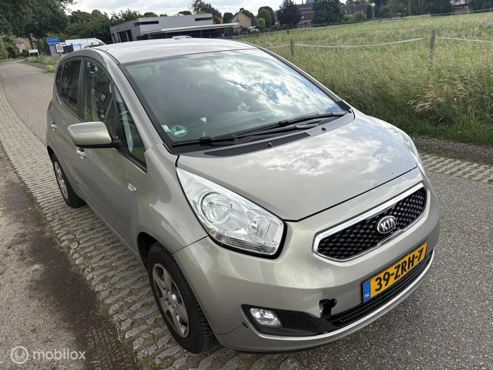 Hoofdafbeelding Kia Venga