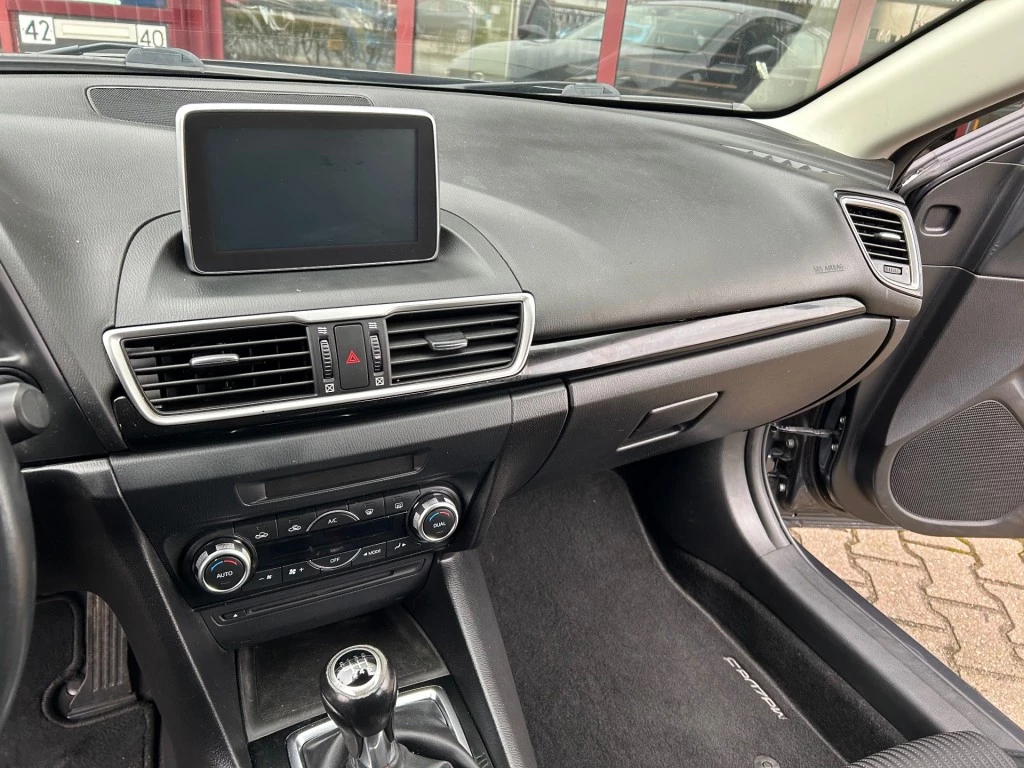 Hoofdafbeelding Mazda 3