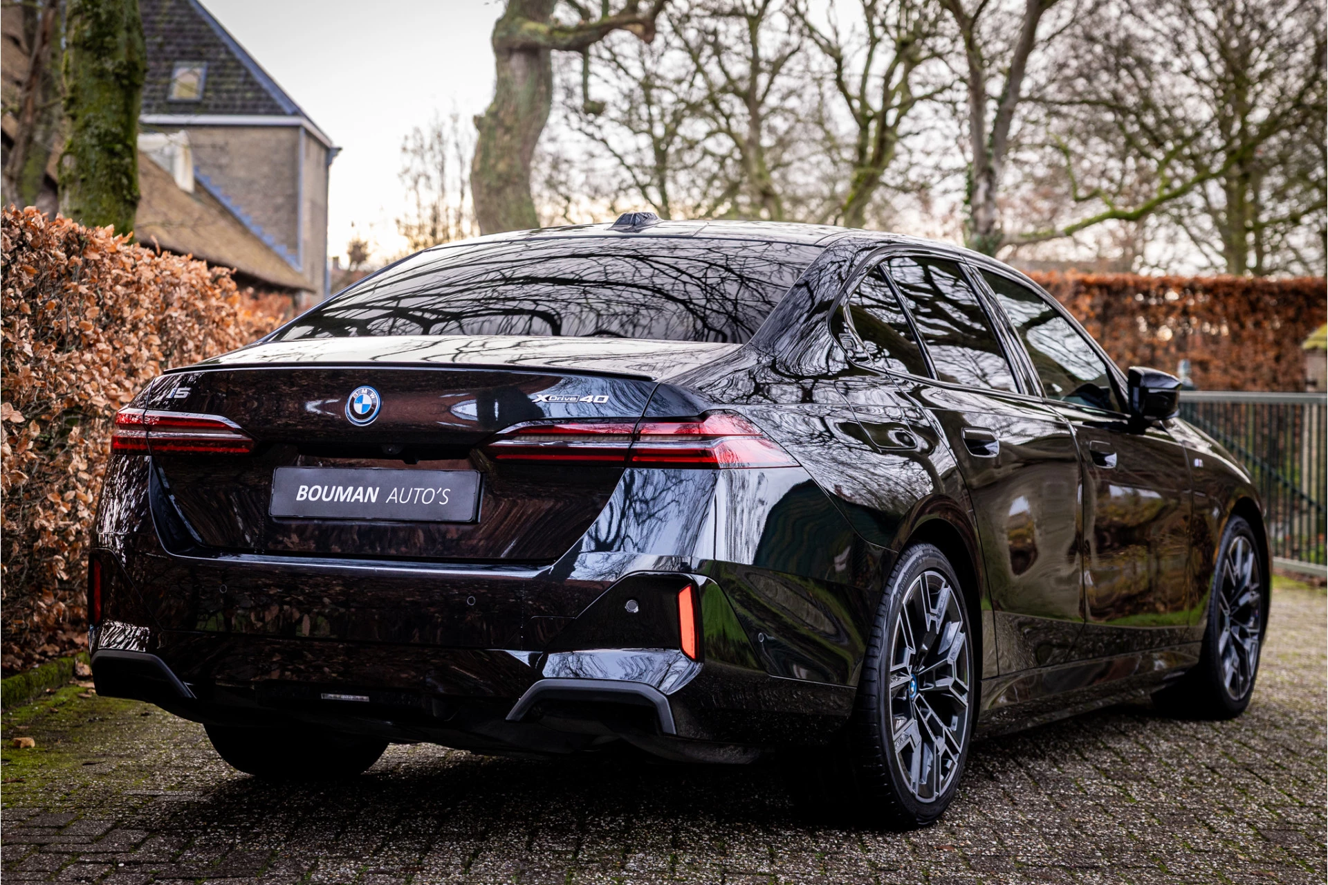 Hoofdafbeelding BMW i5