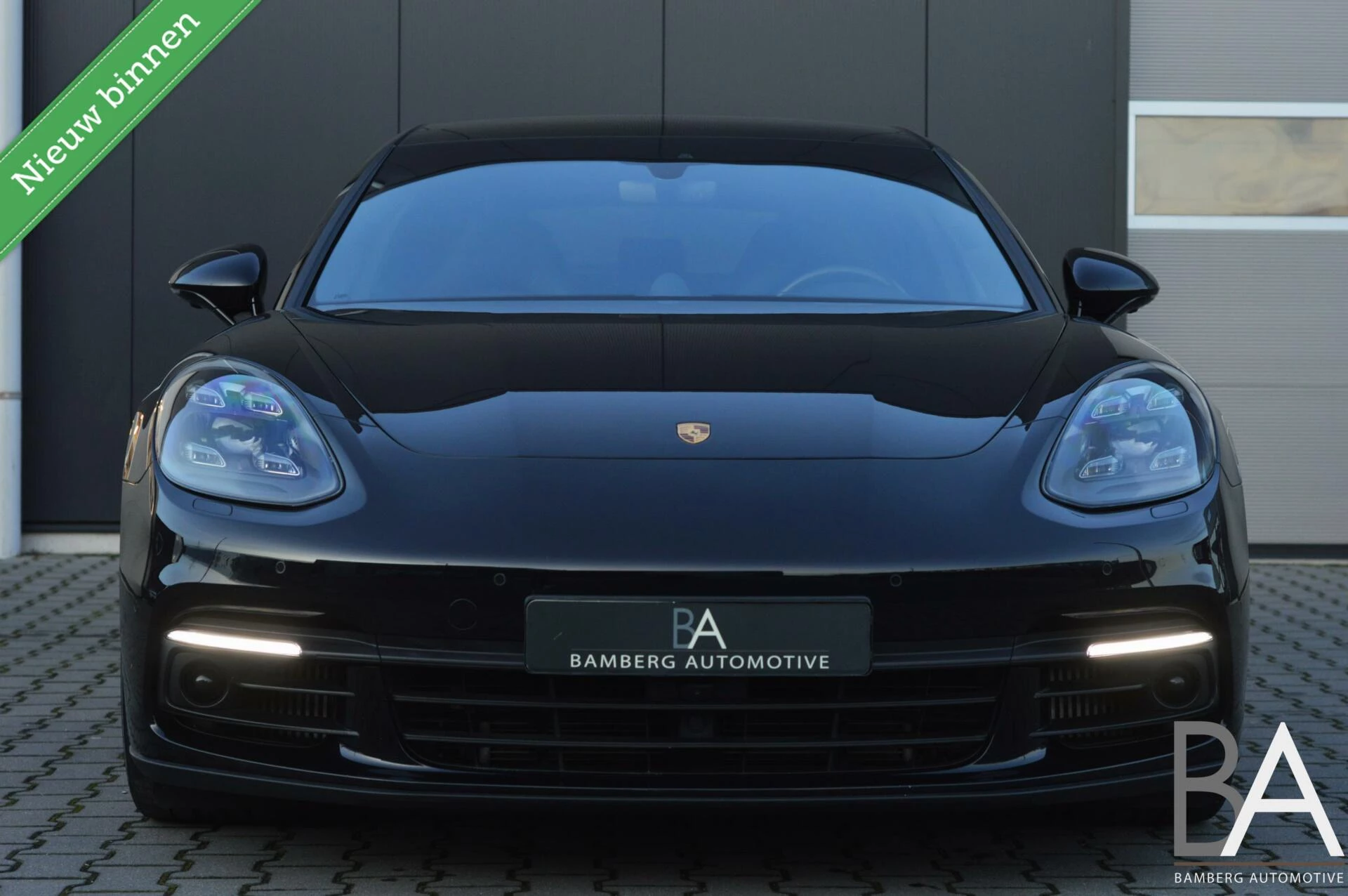 Hoofdafbeelding Porsche Panamera