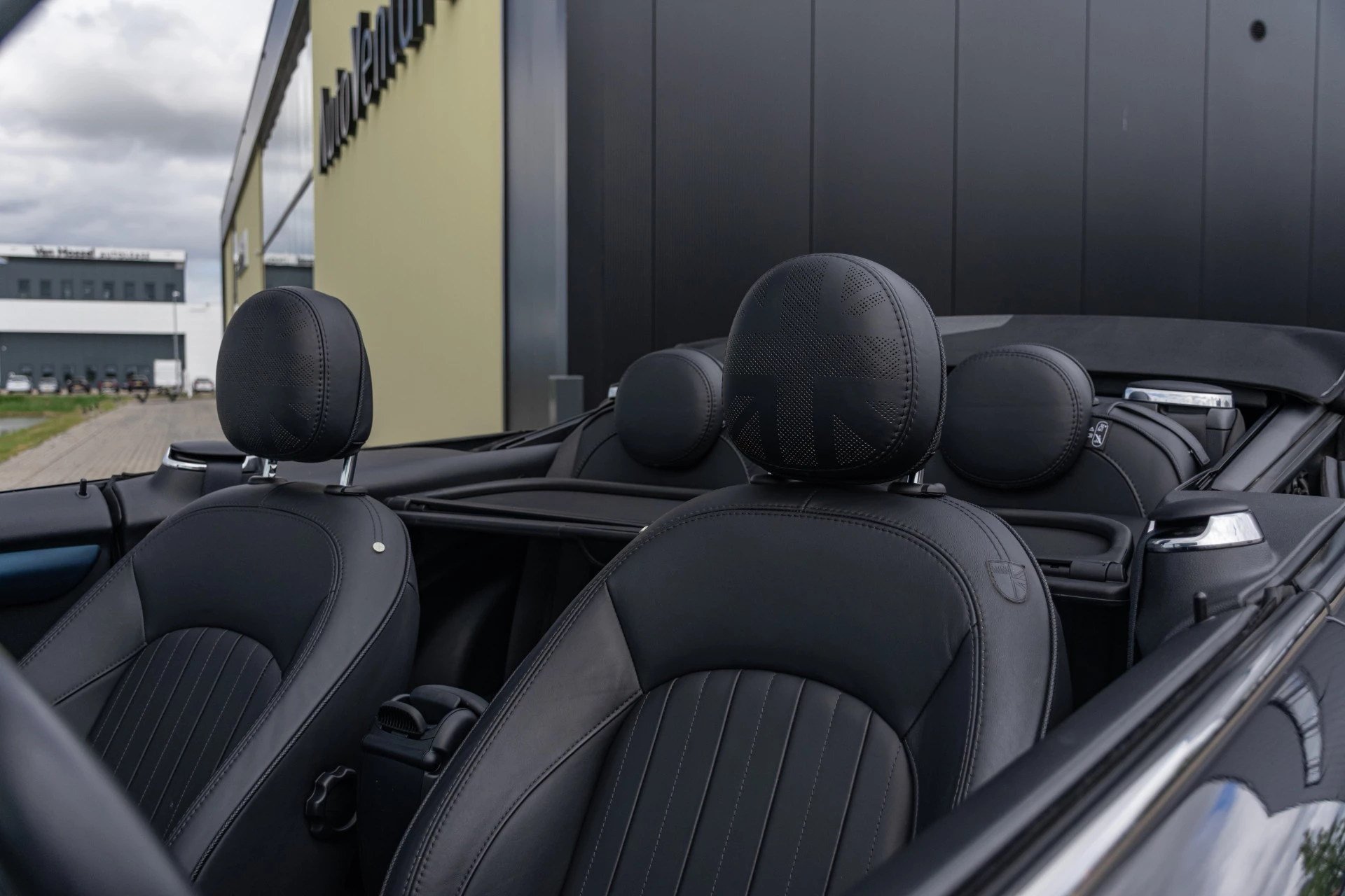 Hoofdafbeelding MINI Cooper Cabrio